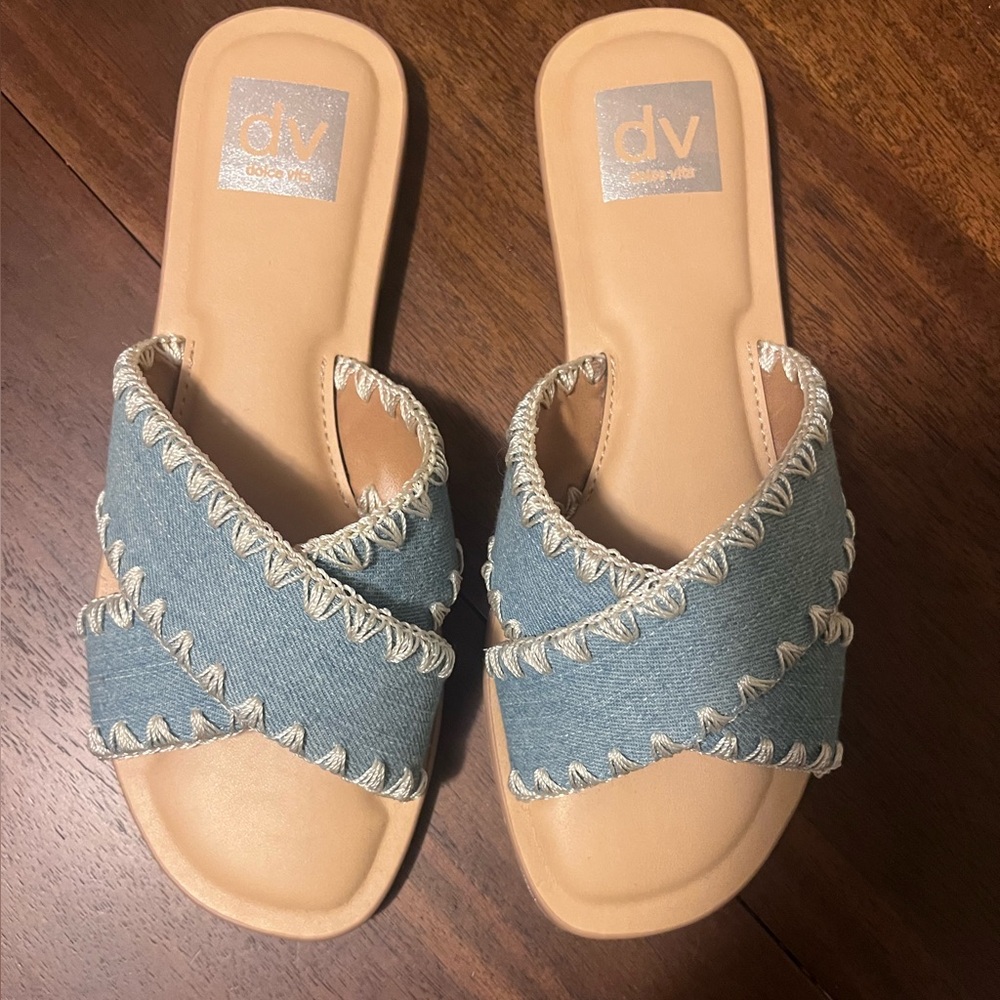 DV Dolce Vita Women's Denim Blue Sandals